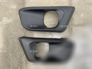 57C32950 Заглушка (решетка) в бампер передний Peugeot 308 2 Арт 133807994