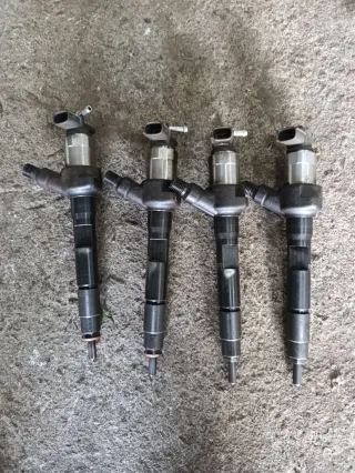 R2AA13H50 Форсунка Mazda 3 BL Арт MT29095703, вид 1