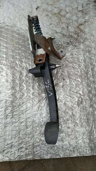  Педаль сцепления Renault Scenic 2 Арт V186-84