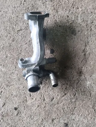  Фланец (тройник) системы охлаждения Mazda CX-7 Арт MT29095719, вид 4