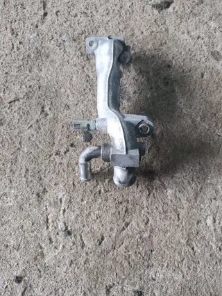  Фланец (тройник) системы охлаждения Mazda CX-7 Арт MT29095719, вид 3