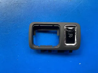 A1978700051 Кнопка открытия багажника Mercedes AMG GT c190 Арт 94448512
