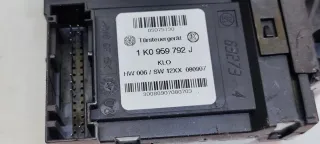 1K0959792J Моторчик стеклоподъемника передний левый Volkswagen Caddy 3 Арт 15850, вид 5