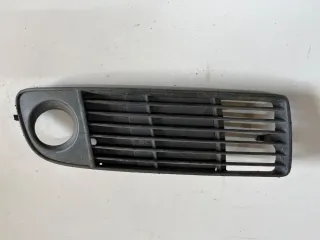  Заглушка (решетка) в бампер передний Audi A6 C5 (S6,RS6) Арт 94461450, вид 1