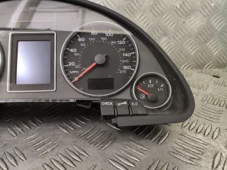 8E0920951F Щиток приборов (приборная панель) Audi A4 B7 Арт 94461645, вид 3