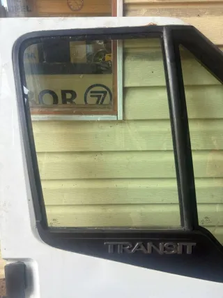  Стекло двери передней правой Ford Transit 3 restailing Арт 94461743, вид 1