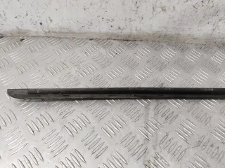 8T0854327A Молдинг стекла лобового Audi A5 (S5,RS5) 1 Арт 67909_2000001303579, вид 5
