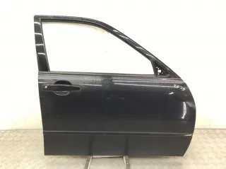 6700153013 Дверь передняя правая Lexus IS 2 Арт 412403