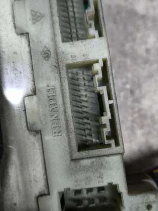 8200031556,216566147A Блок предохранителей Renault Clio 2 Арт 01400687, вид 2