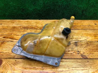 8D0121403L Расширительный бачок Volkswagen Passat B5 Арт 94480757, вид 3