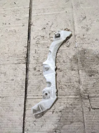  Кронштейн крепления бампера заднего Mazda 6 1 Арт 94481063, вид 1
