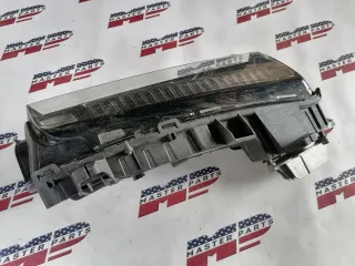 84731995 Фара противотуманная левая Cadillac XT6 Арт mp21021Z, вид 5