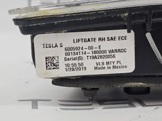 1006006-00,6005924-00 Фонарь крышки багажника правый Tesla model S Арт 32272_2, вид 3