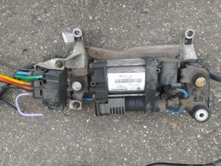 7P0616006G Компрессор пневмоподвески Porsche Cayenne 958 Арт MK94493258