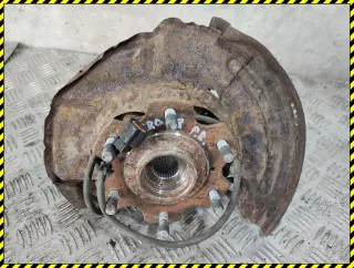  Кулак поворотный передний правый Mitsubishi Pajero 3 Арт 94494089, вид 1