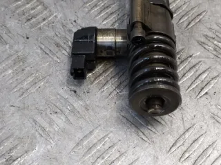 03g130073t Форсунка Volkswagen Golf 5 Арт 88655, вид 4