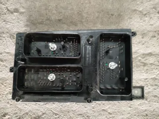 5DK00866807,13191126 Блок предохранителей Opel Astra H Арт MT29095831, вид 4