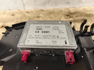 8E0035456 Усилитель антенны Audi A6 C5 (S6,RS6) Арт 94520348, вид 1
