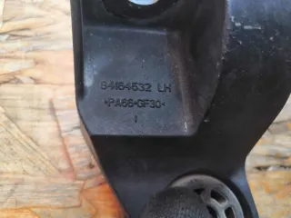 84164532 Кронштейн радиатора Chevrolet Equinox 3 Арт MK94520666, вид 2