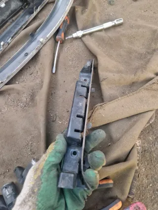51118223248 Кронштейн крепления крыла правого BMW 7 E65/E66 Арт 124091, вид 1