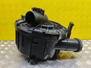 170800L111 Корпус воздушного фильтра Toyota Hilux 7 Арт 192942, вид 1