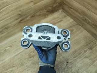  Подушка крепления двигателя Land Rover Evoque 1 Арт 96043, вид 2