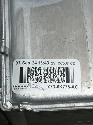 lx736k775ac Интеркулер Jaguar F-Pace Арт 42043, вид 6