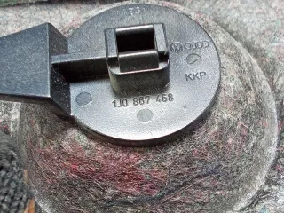  Заглушка обшивки багажника Volkswagen Passat B6 Арт 94552719, вид 10
