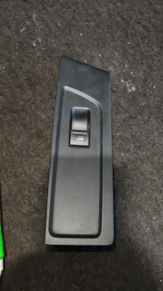 3AC857857 Кнопка стеклоподъемника Volkswagen Passat B7 Арт 94559041, вид 1