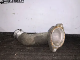  Фланец (тройник) системы охлаждения Toyota Rav 4 2 Арт 17-87-43