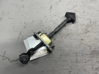 KD5358270,KD5358270A Ограничитель открывания двери задней Mazda CX-5 1 Арт 94564717, вид 2