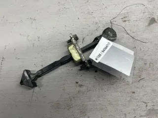 KD5358270,KD5358270A Ограничитель открывания двери задней Mazda CX-5 1 Арт 94564717, вид 1