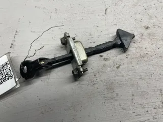 KD5358270,KD5358270A Ограничитель открывания двери задней Mazda CX-5 1 Арт 94565100, вид 1