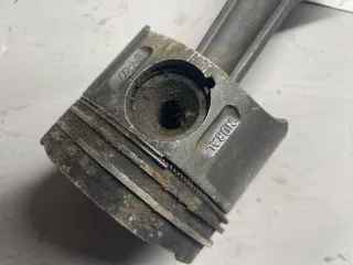  Поршень Mercedes C W202 Арт 94565752, вид 2