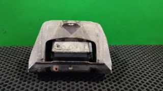 1J0 199 555 Подушка двигателя Volkswagen Bora Арт 94567091, вид 2