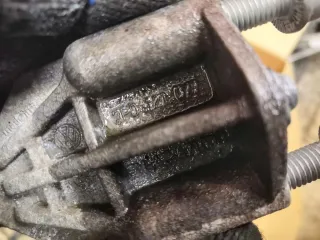 7P0121079 Кронштейн радиатора Porsche Cayenne 958 Арт MK94567181, вид 3