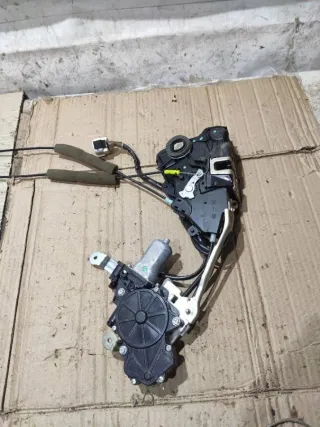 Замок двери передней правой Lexus LS 4 Арт 94567544