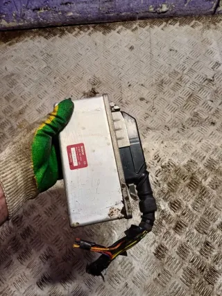 0265101025, 8475788 Блок управления ABS Volvo 760 Арт 94572073, вид 1