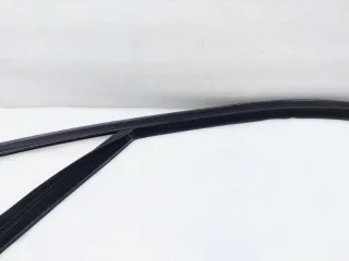 51337437771, 7437771 Уплотнитель стекла двери BMW X6 G06 Арт ST258793, вид 3