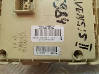 8264105020A Блок предохранителей Toyota Avensis 2 Арт 23567, вид 9