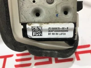 1068969-00-G,1500675-00-A замок двери задней правой Tesla model 3 Арт 99476524, вид 2