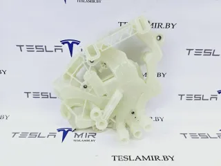 1547595-00,1613703-00,1613703-00-B Компрессор кондиционера Tesla model 3 Арт 27004_1, вид 1