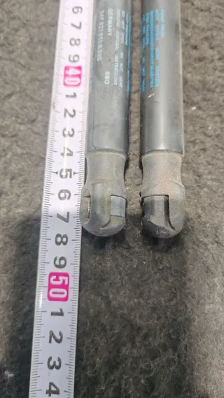 3AF827550 Амортизатор багажника Volkswagen Passat B7 Арт 94586338, вид 2