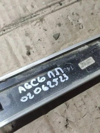 4F0867410A Молдинг (накладка) двери передней правой Audi A6 C6 (S6,RS6) Арт 94588515, вид 4