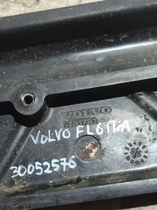 6781781 Накладки на ручки дверей Volvo F Арт 94593806, вид 4