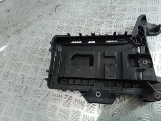 1K0915333H Полка аккумулятора Volkswagen Passat B6 Арт 94593802, вид 2