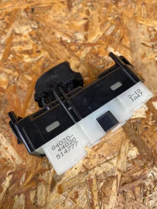 8403044020 Кнопка стеклоподъемника Toyota Avensis VERSO Арт 94594042, вид 5