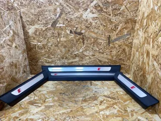 4M0853373C,4M0853374A,4M0853376C,4M0853375B Накладка на порог внутренняя задняя левая Audi Q7 4M Арт 39368914, вид 2