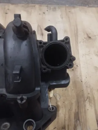 03E129711D Коллектор впускной Skoda Fabia 2 Арт MT29095986, вид 3