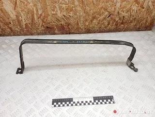 AV619054AB Крепление топливного бака Ford Focus 3 restailing Арт A27554, вид 1